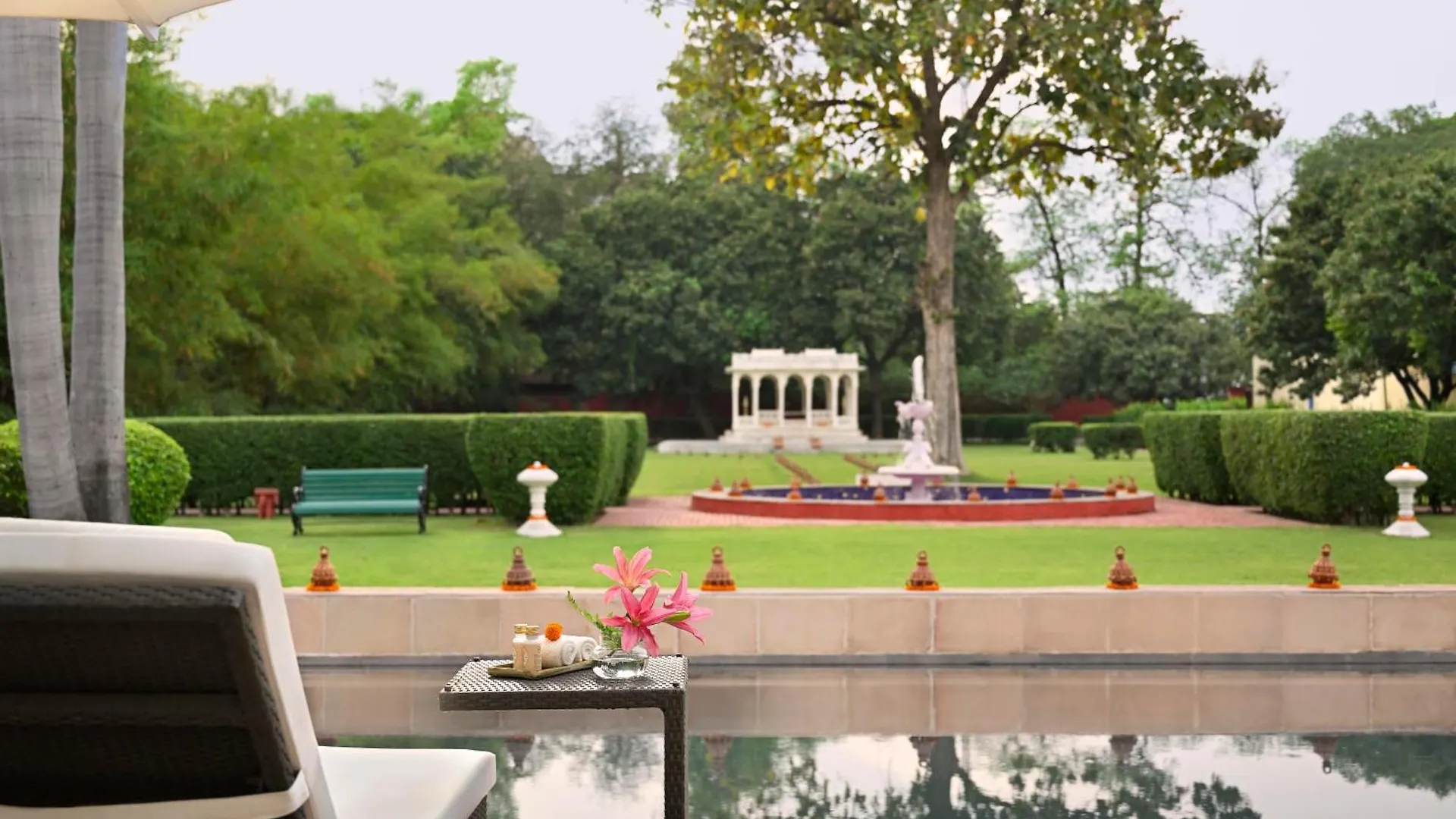 Taj Nadesar Palace Varanasi 5*,