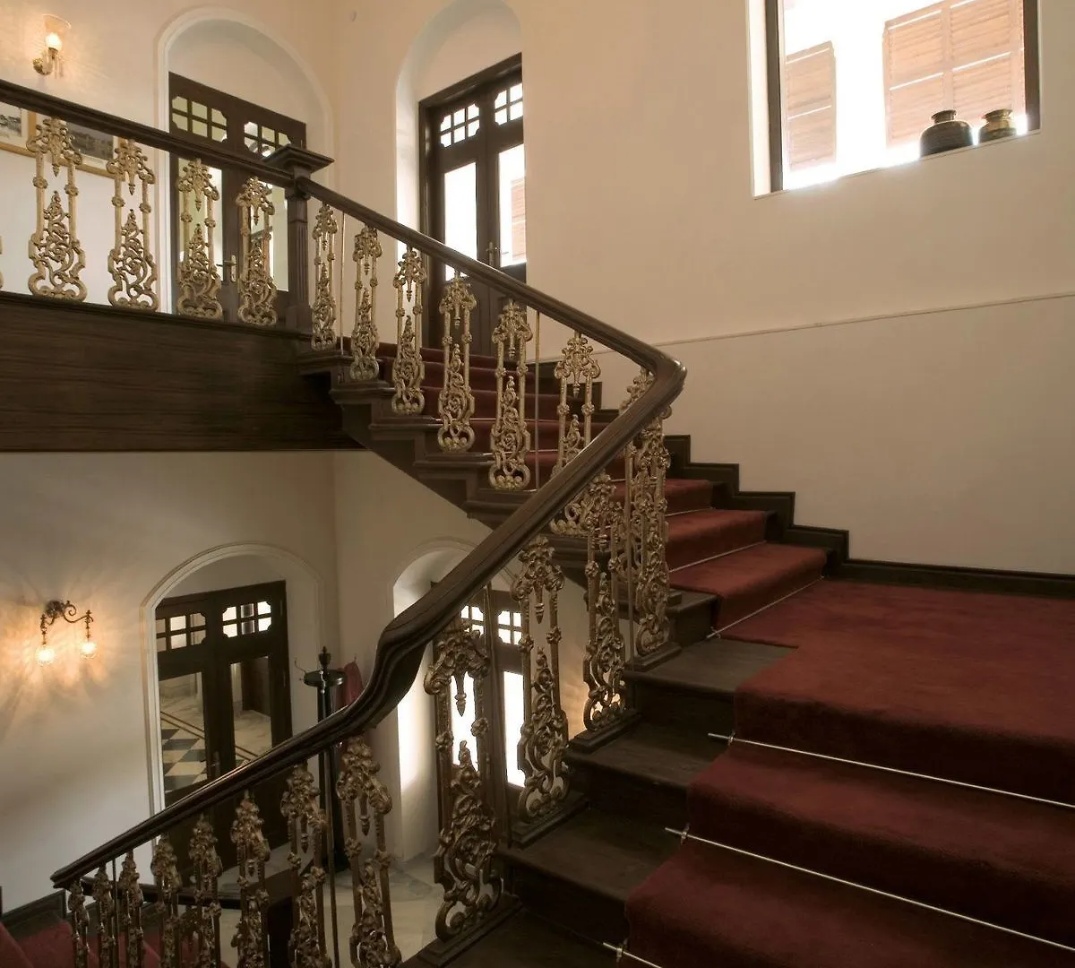 Taj Nadesar Palace Varanasi