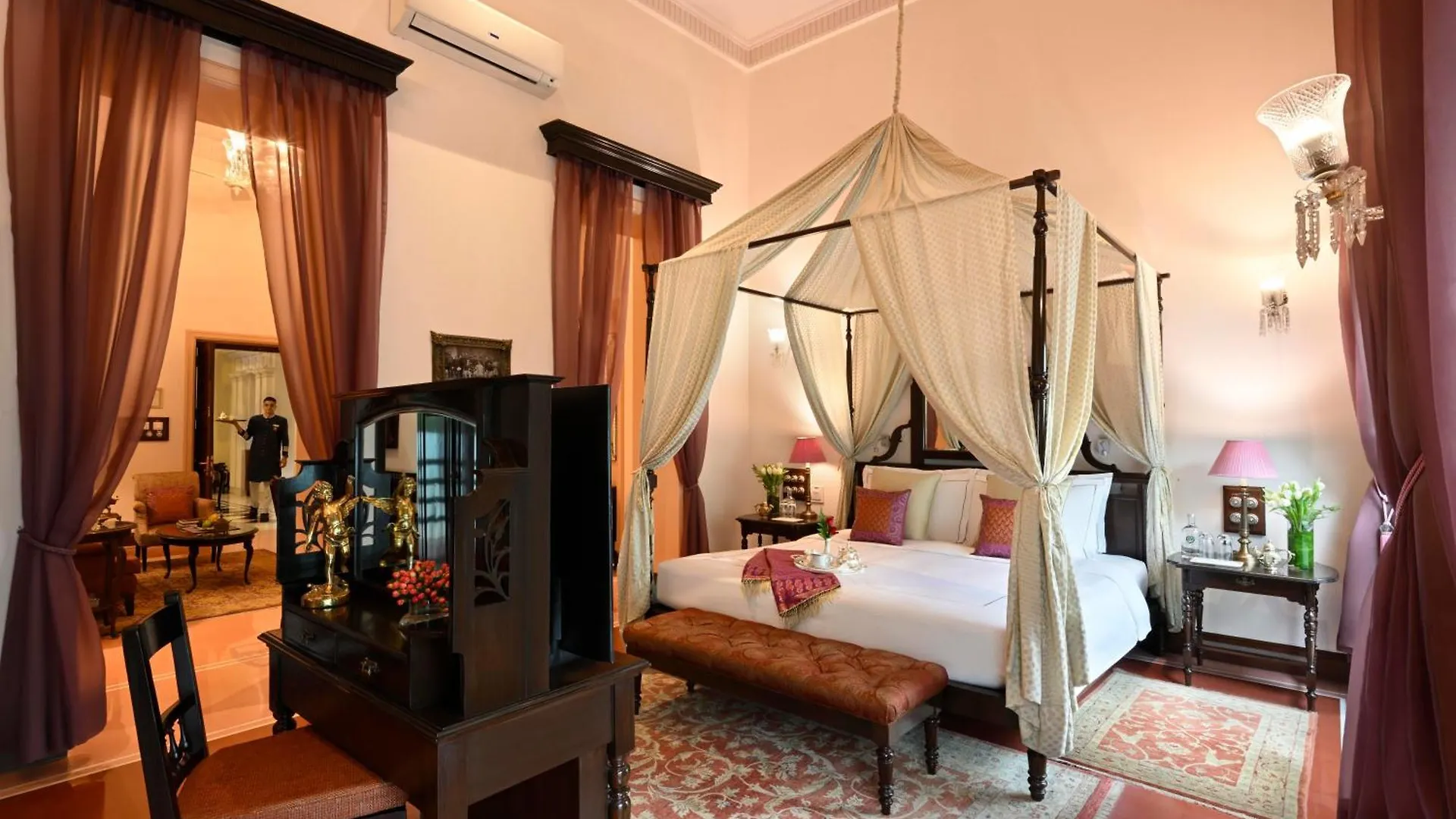 ***** Hotel Taj Nadesar Palace Varanasi India